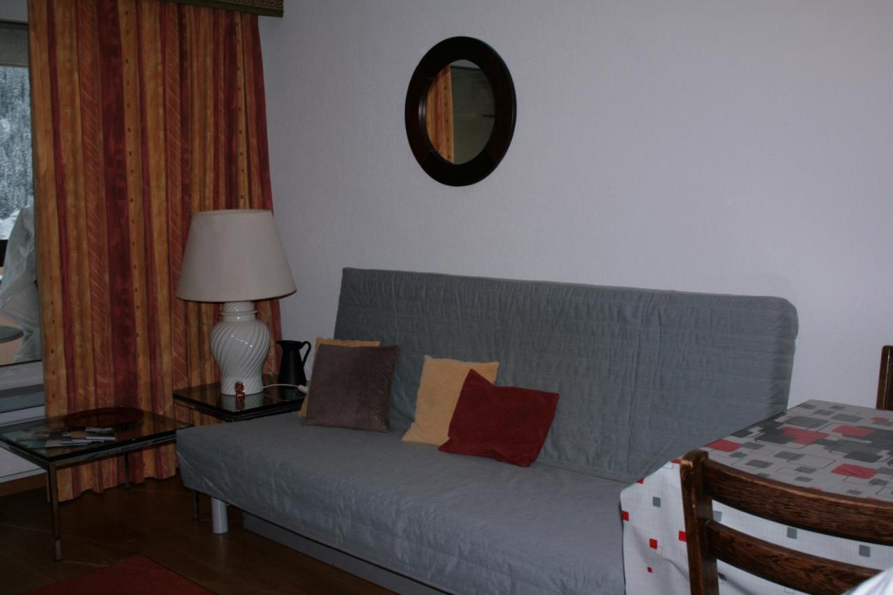 Holiday Accommodation - Swimming Pool Available Νταβός Εξωτερικό φωτογραφία