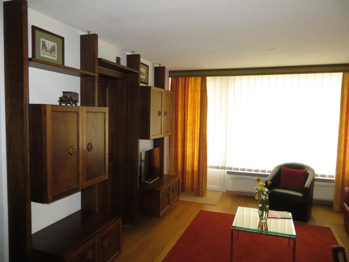 Holiday Accommodation - Swimming Pool Available Νταβός Εξωτερικό φωτογραφία